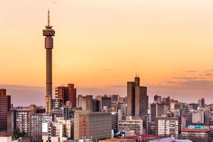 Excursión de día completo a Johannesburgo al Museo del Apartheid y Soweto
