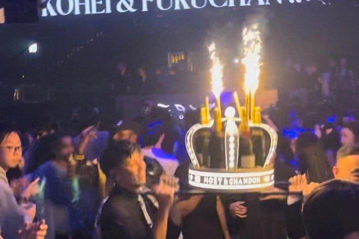 VIPディナー＆テーブル付き東京VIPナイトクラブツアー