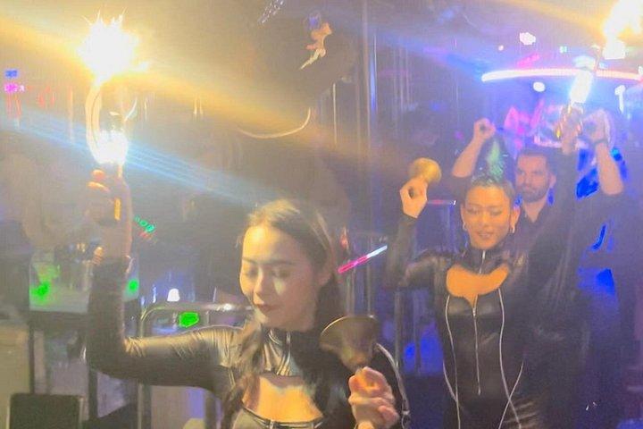 VIPディナー＆テーブル付き東京VIPナイトクラブツアー