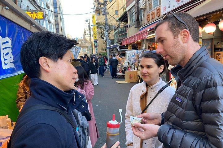 Guided Tsukiji’s Local Food Tour