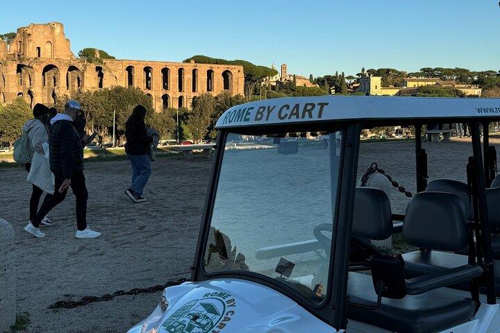 1,5 H Ancient Rome Tour on a Golf Cart
