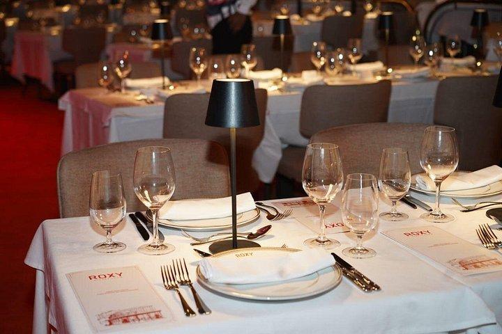 Rio de Janeiro: Roxy Dinner Show With Transfer
