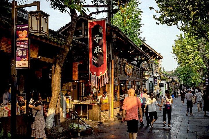 Chengdu Panda Base och stadens höjdpunkter Endagstur