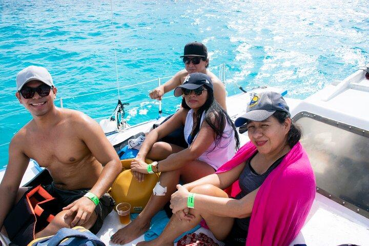 Ilha das Mulheres por Private Catamaran
