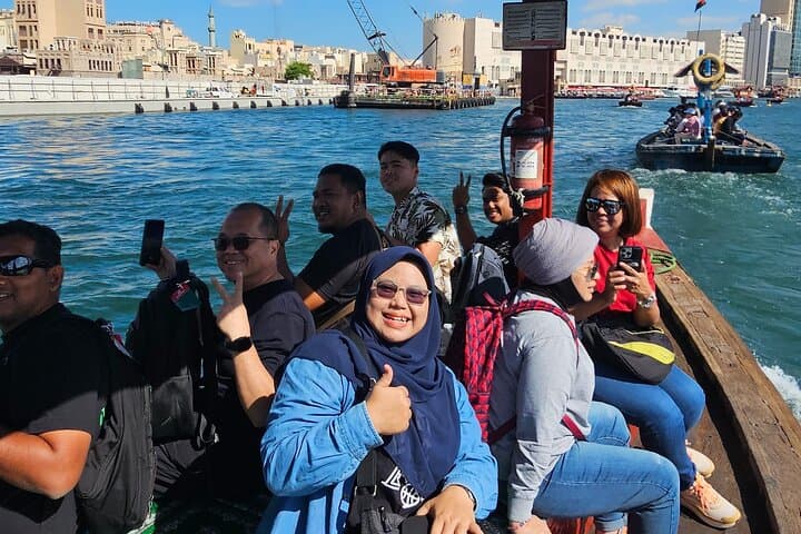 6 Emirates Full Day Tour from Dubai One Day Trip
