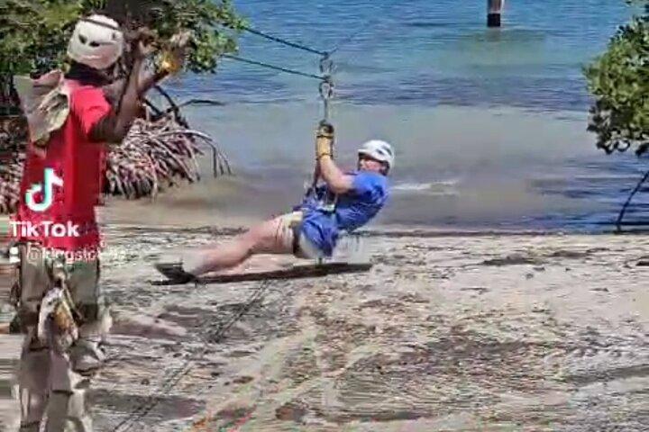 Zipline, Horseback Ride og Swim og Quad ATV cykel i Negril