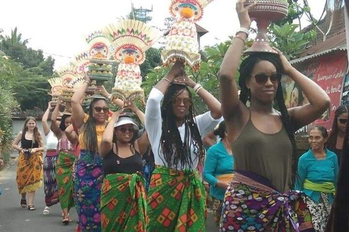 Bali : バリの伝統的な村の生活ツアー