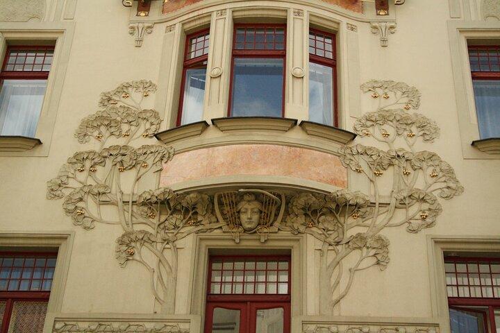 Excursão a pé privada pela Art Nouveau e Cubismo em Praga
