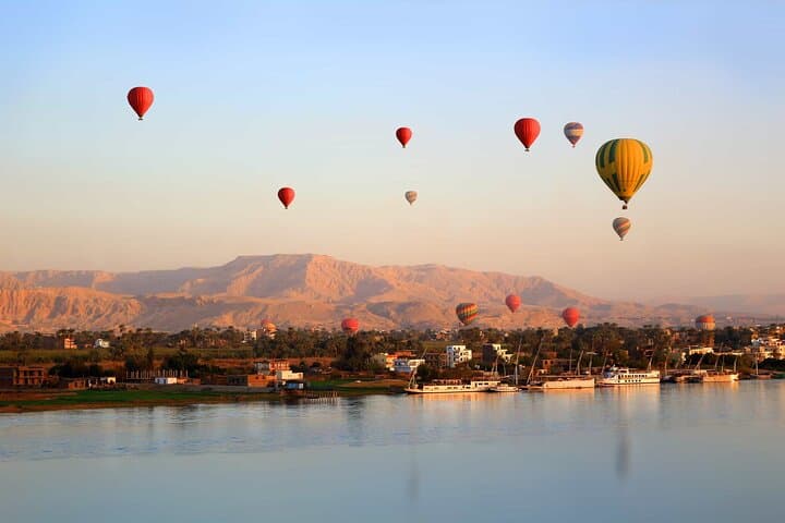 Sun rise Hot Air Balloon Journey Over Luxor