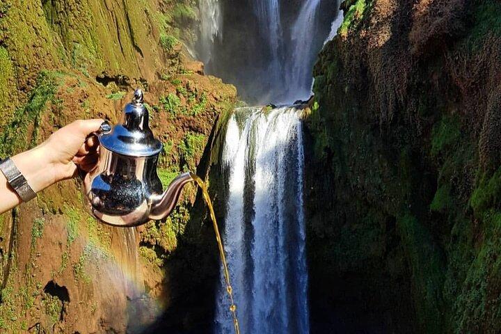 Day Trip to Ouzoud Waterfalls from Marrakech with Guide and Boat