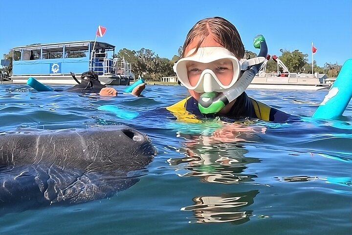 3 ore di barche riscaldate a nuoto in lamantino per piccoli gruppi