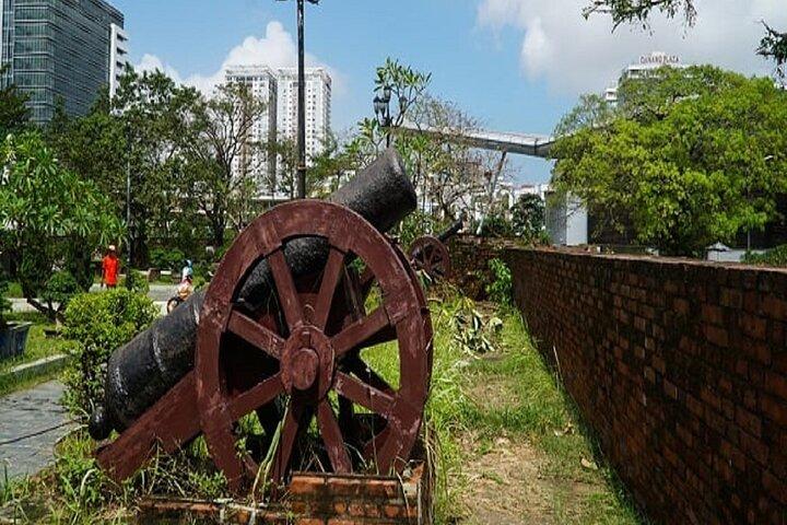 Da Nang War Tour geschiedenis: Spaans-Franse aanval op Amerikaanse basis