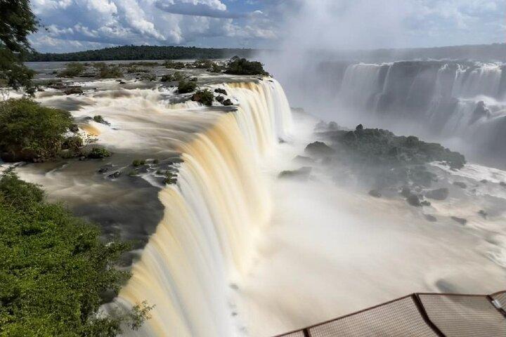 Tur 1 dag: Brasilianske vandfald og fuglepark