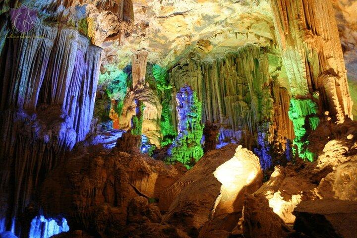Hue, Phong Nha och Cave Explorer 2 dagar