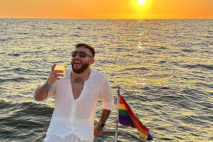 Puerto Vallarta : Lyxig solnedgångskryssning med premiumöppen bar