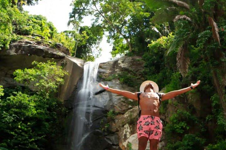 Yelapa en Majahuitas watervalwandeling, snorkel- en barbecuetocht