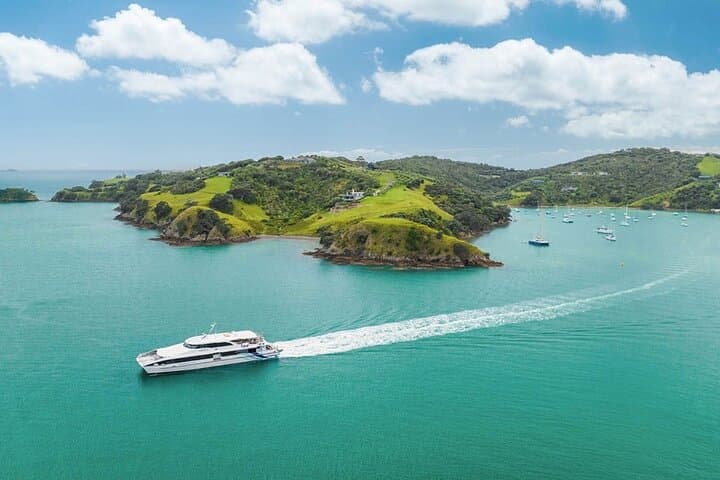 Auckland Region | Island Hopper Package Tour (2 Guests Minimum)