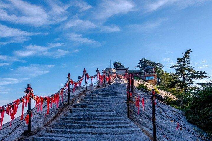 Excursão de um dia inteiro ao Mt.Huashan e ao Templo Xiyue a partir de Xi'an