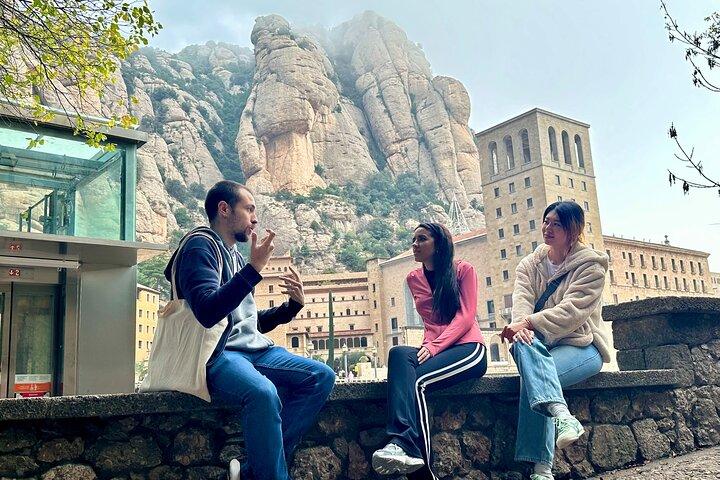 Halbprivate Montserrat Tour ab Barcelona