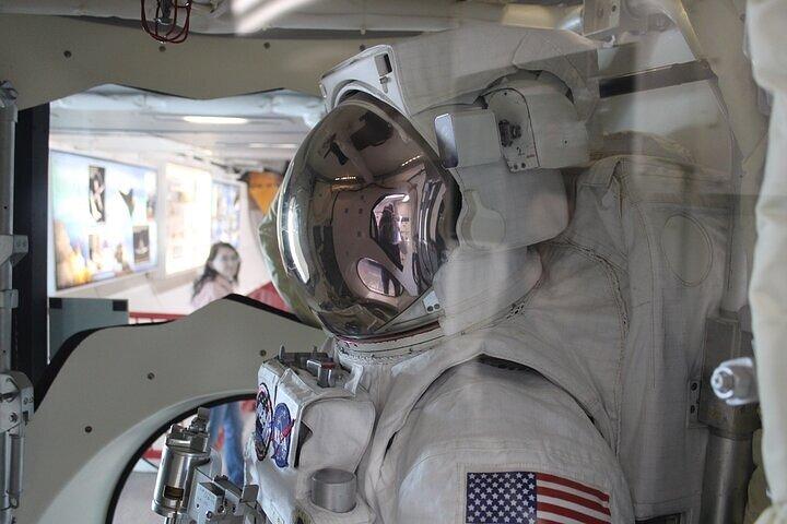 NASAトリプルプレイコンボ（チケット、トランスポート＆ミッションコントロールトラム）