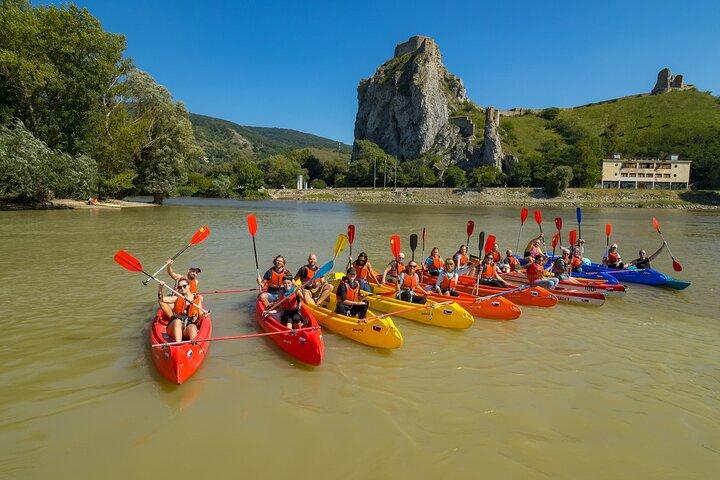 Canoe tur fra Hainburg til Bratislava