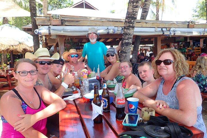 Hoteller i nærheden af Roatan Island Tour, Beach Break, Chocolate & Rum Cake Factory