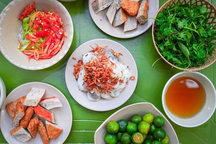 Tour gastronomico del vecchio quartiere ad Hanoi