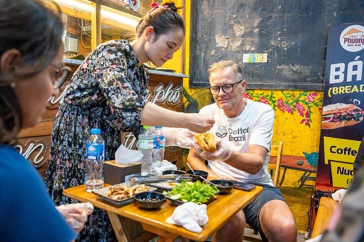 Tour gastronomico del vecchio quartiere ad Hanoi