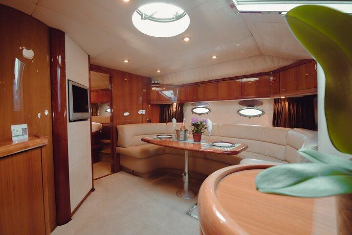 Private Boat Cruise from Dubai Marina up to 12 people