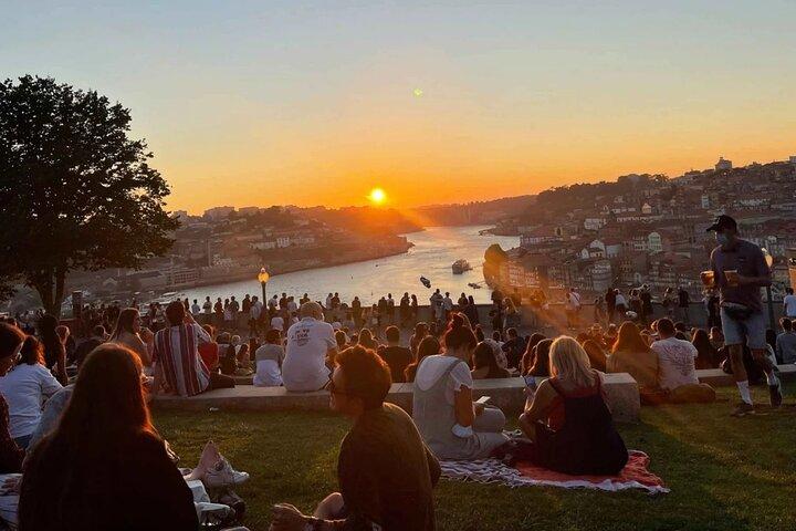 Privéwandeling van een halve dag in Porto met proeverij van lokale desserts