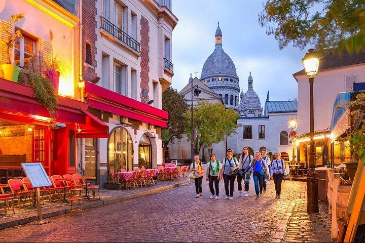 Guided Wine and Specialty Cheese Tasting in Montmartre