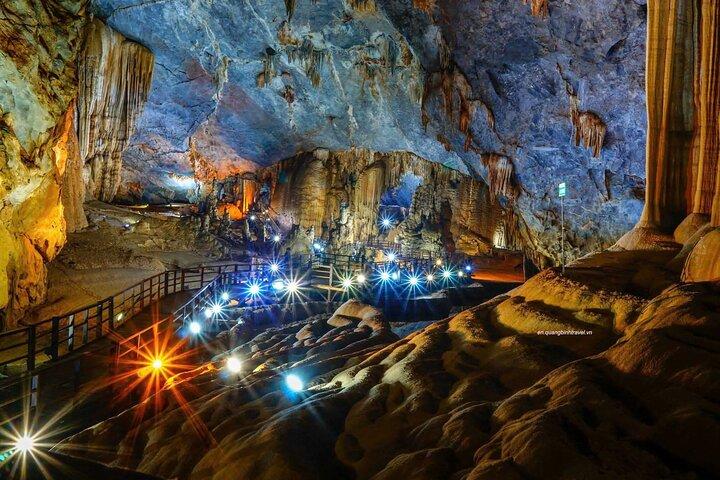Phong Nha Discovery Tour de Hue – Partida apenas em dias estranhos