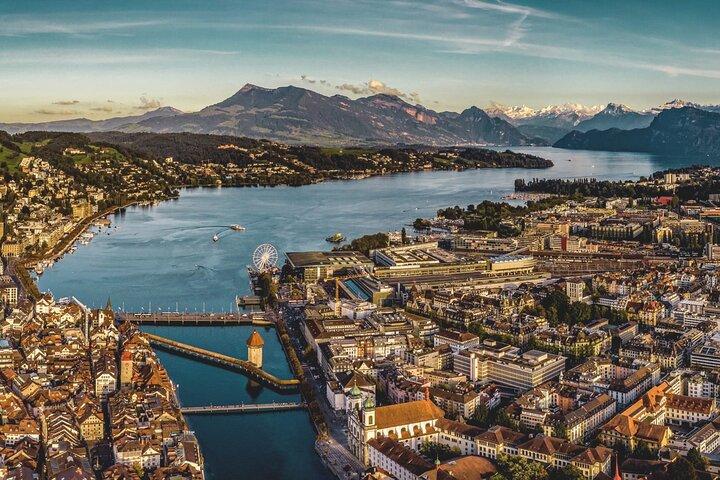 Tour privato di un giorno da Zurigo, Jungfrau Interlaken Grindelwald