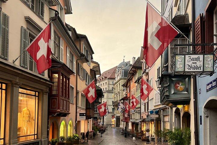 Tour privato di un giorno da Zurigo, Jungfrau Interlaken Grindelwald