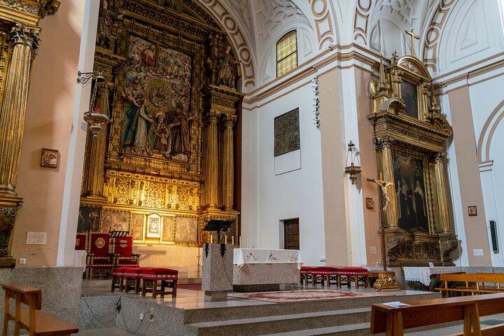 Segovia und Ávila Tagesausflug von Madrid mit Alcázar und Mittagessen