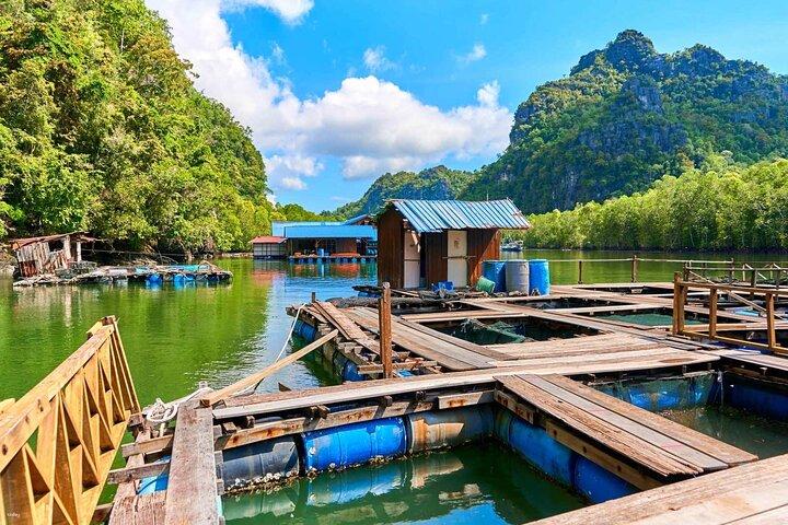 Jetski durch Langkawis atemberaubende Mangrove Andamanensee