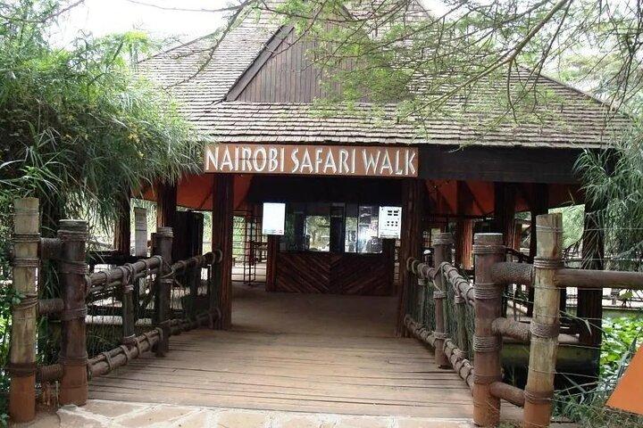 Safarispaziergang und Tierwaisenhaus im Nairobi Nationalpark
