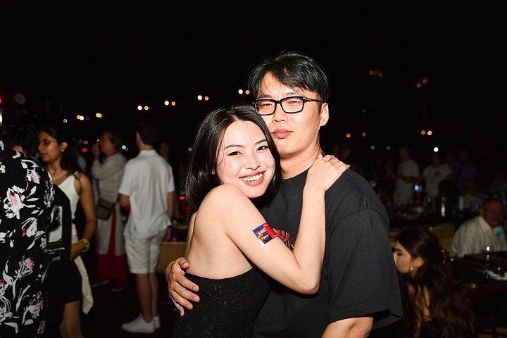 バンコク・チャオプラヤ川ディナークルーズとライブエンターテイメント