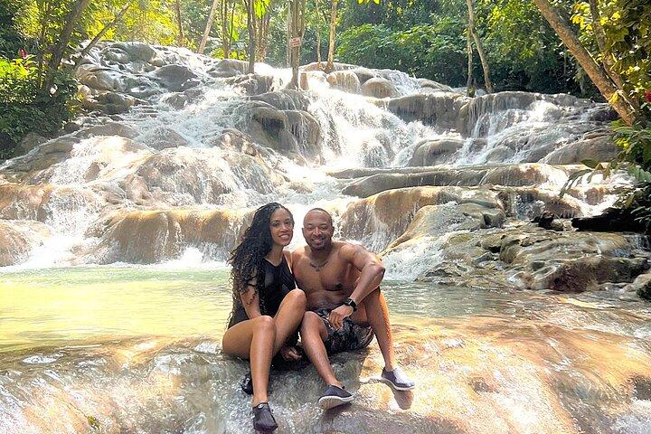 Dunn's River Park & Blue Hole Waterval Combo van Montego Bay