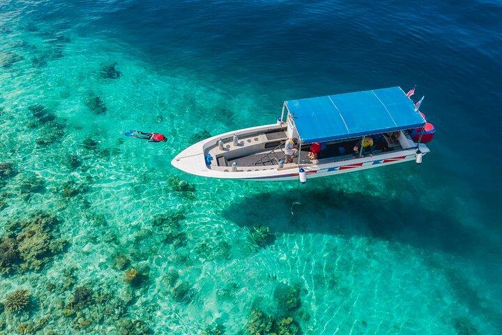 Hike and Dive in Bohey Islands with Local Lunch