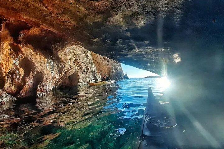 Costa Brava: Havkajak til Cueva dels Rats Penats (8:15)