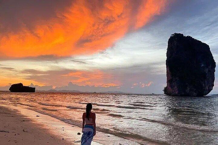 Visite au coucher du soleil des îles Phi Phi avec plongée et déjeuner