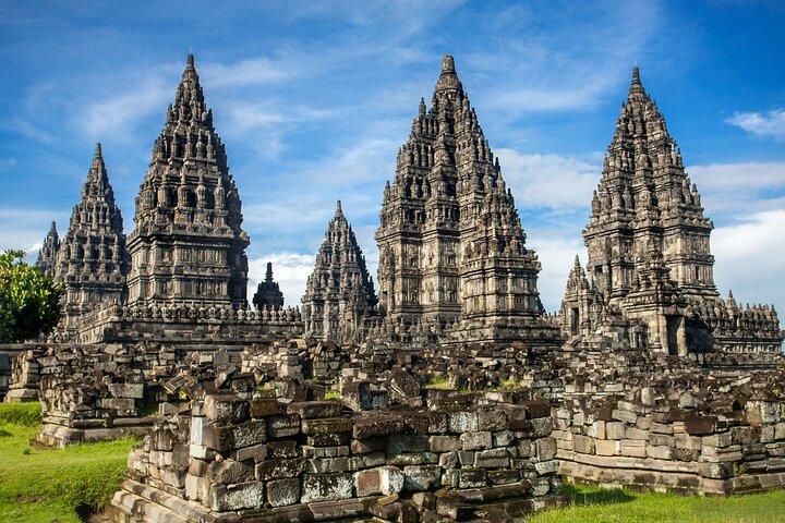 Prambanan Puesta de sol y Ramayana Ballet con cena