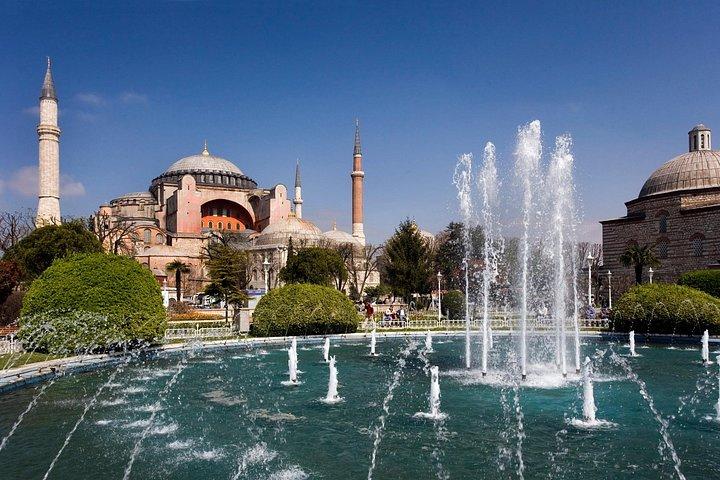 Istanbul Highlights: A Journey Through History and Culture