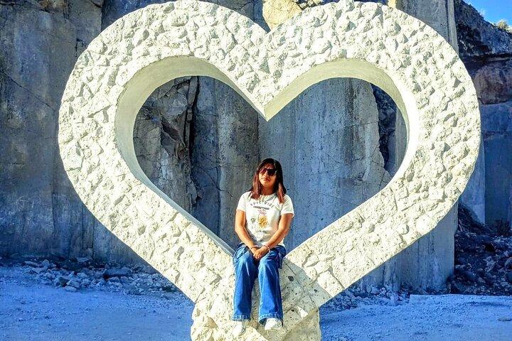 Tour to La Ruta del Sillar and Culesbrillas in Arequipa