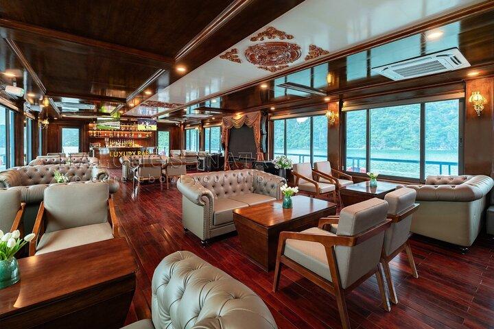 6 - Uur Traditionele Ha Long Bay Cruise Van Tuan Chau Port