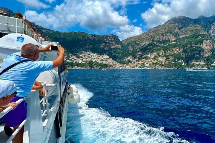 Excursion à Capri depuis Naples ou Salerne : ferry et visite panoramique en bateau