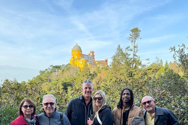 Sintra, Pena Palace, Cabo und Cascais Kleingruppentour ab Lissabon
