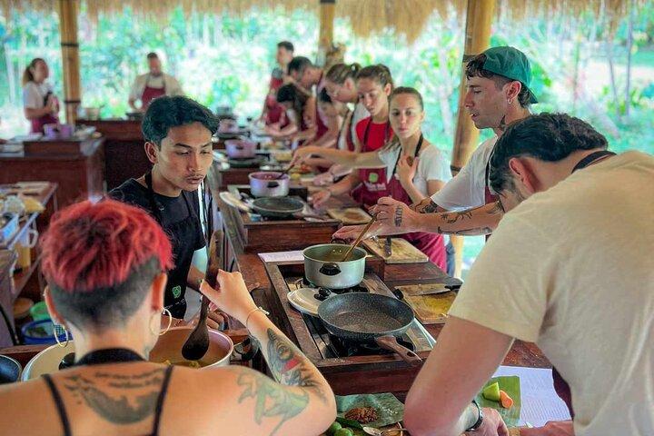 バリ島農場料理教室（Pemulan Bali 主催）