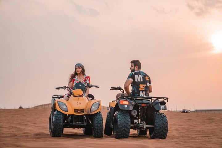 Dubai Desert Safari Camel Ride Sand boarding BBQ middag